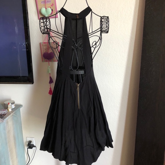 Urban Outfitters Kimchi Blue Dress - Picture 2 of 2